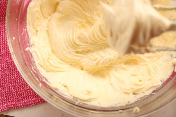Lolly Log, White Chocolate Cheesecake