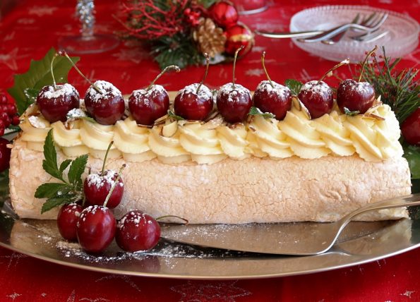 Cherry & Marscapone Cream Pavalova Roll