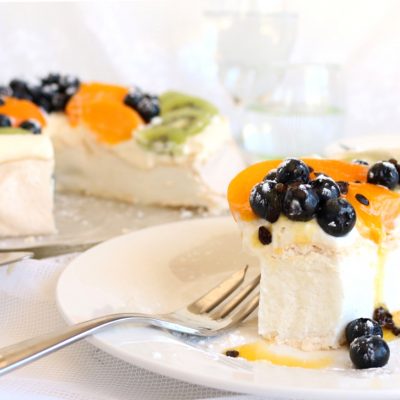 The Classic Kiwi Pavlova