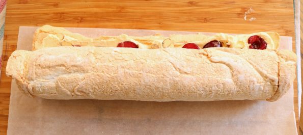 Cherry & Marscapone Cream Pavalova Roll