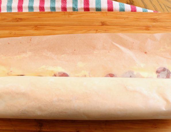 Cherry & Marscapone Cream Pavalova Roll